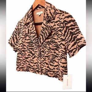 NWT Good American Animal Print Button Up Shirt Top poplin collar SZ 1 small